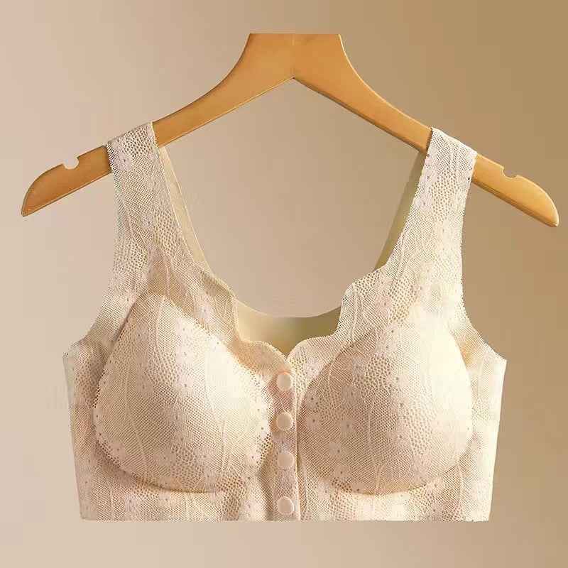 The front-opening bra has no underwire and comes with a chest pad