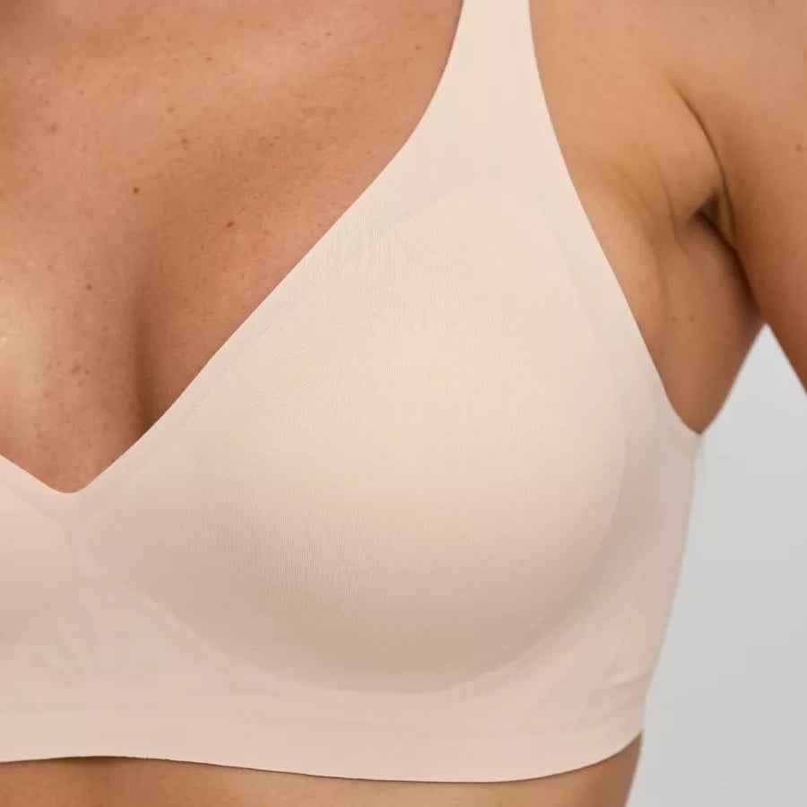 Seamless adjustable secondary lactation bra cover